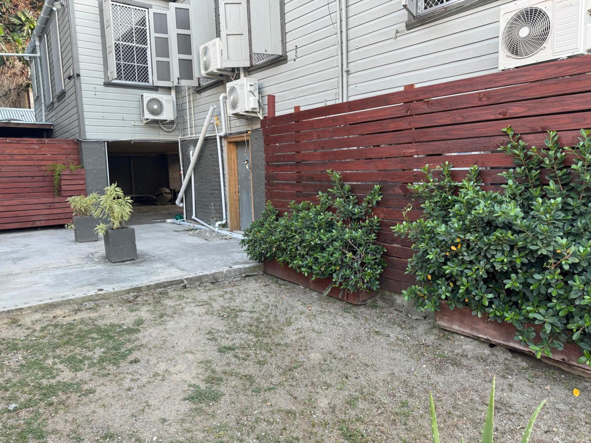 Jj Guest House Branns Hamlet Exterior photo